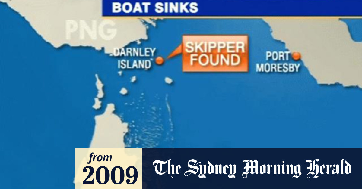 Video Boat sinks off Far North QLD